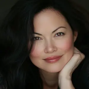 Shannon Lee portrait representation